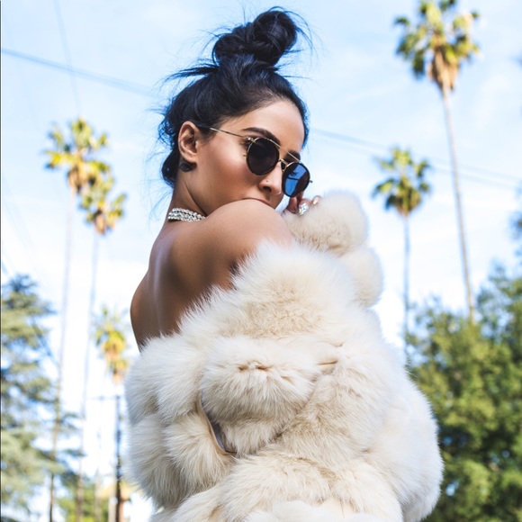 Meet your Posher, Joty - Picture 1 of 1